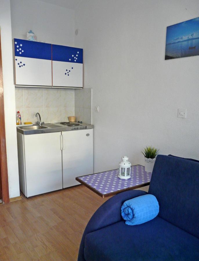 Apartments By The Sea Drvenik Donja Vala, Makarska - 6756 Exterior foto